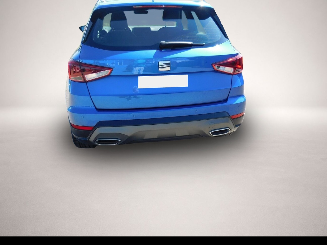 Seat Arona (04/2024, Benzin)