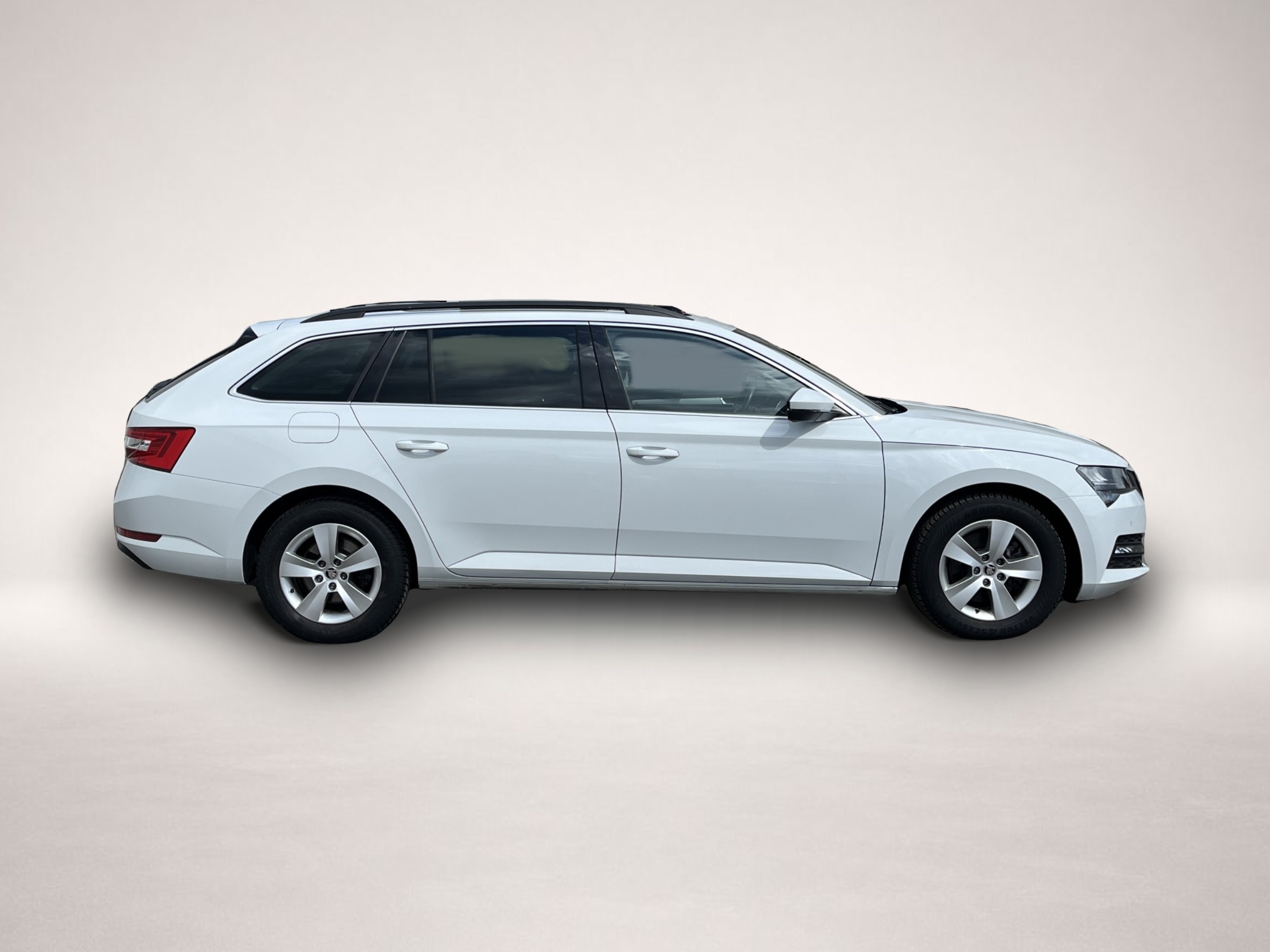 Skoda Superb (02/2022, Diesel)