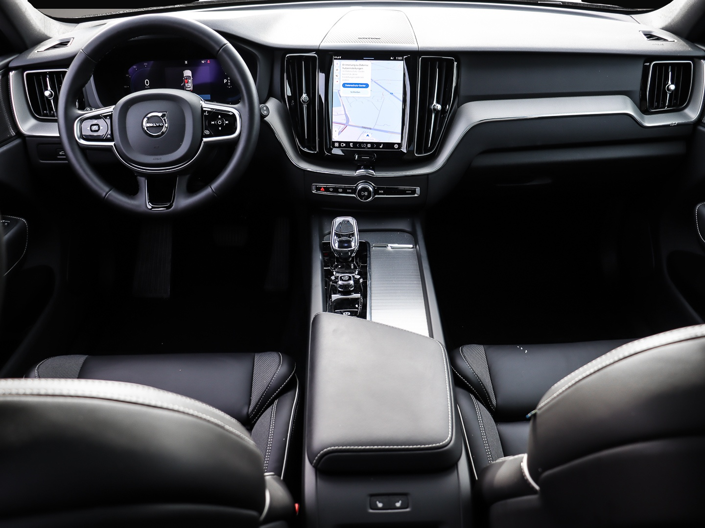 Volvo XC60 (02/2024, Hybrid (Benzin/Elektro))