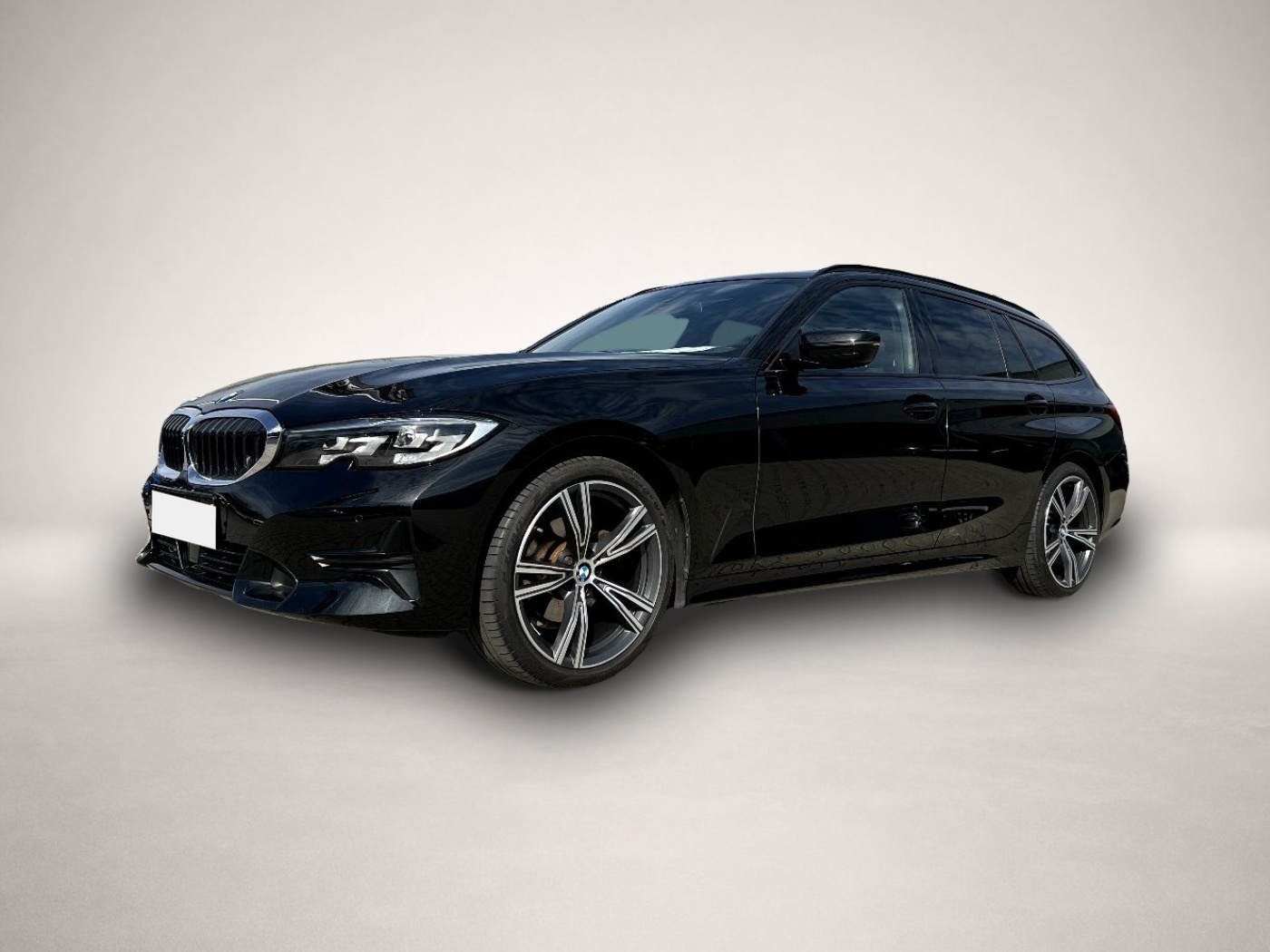BMW 320 (06/2022, )