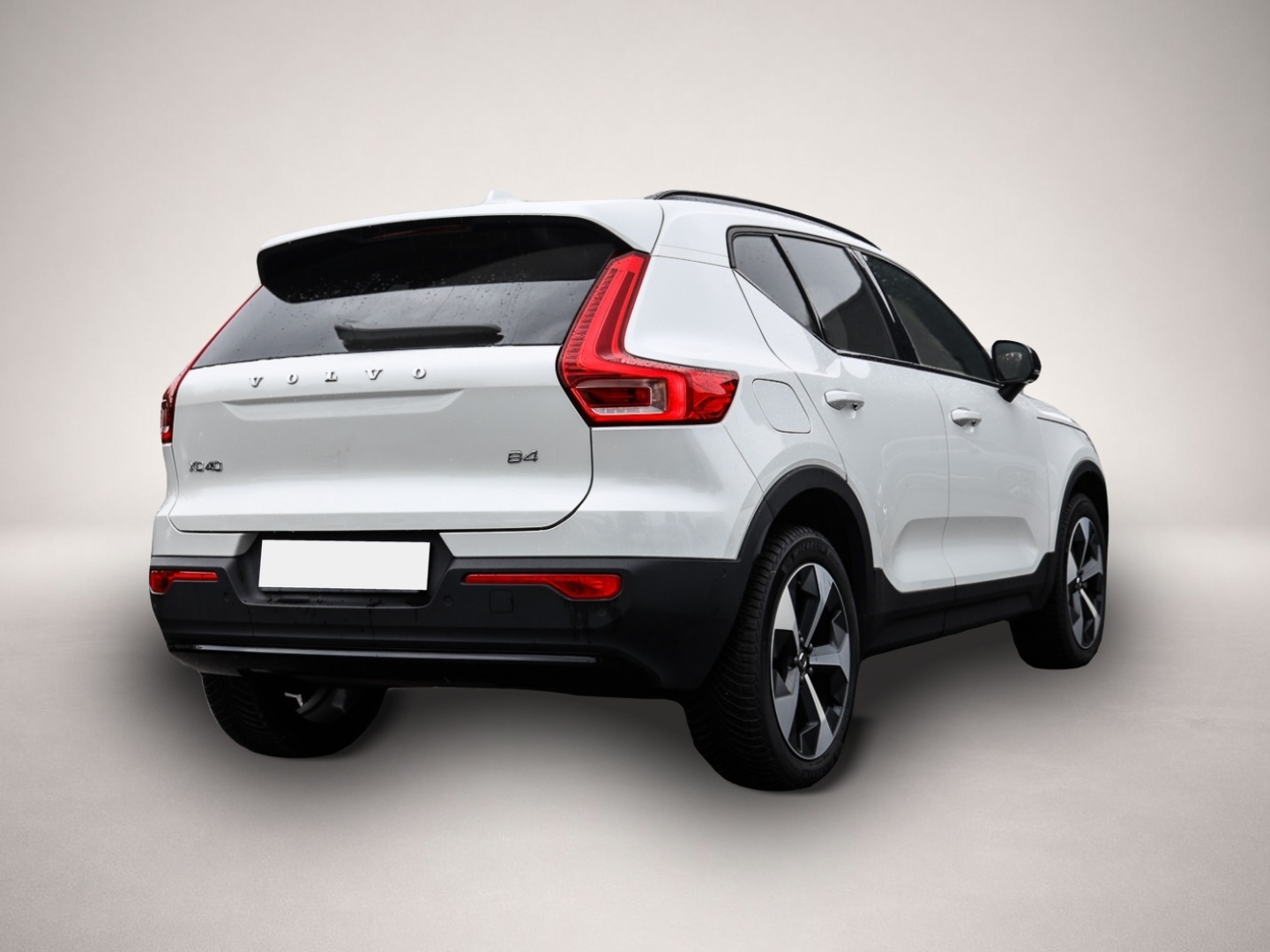 Volvo XC40 (06/2023, Benzin)