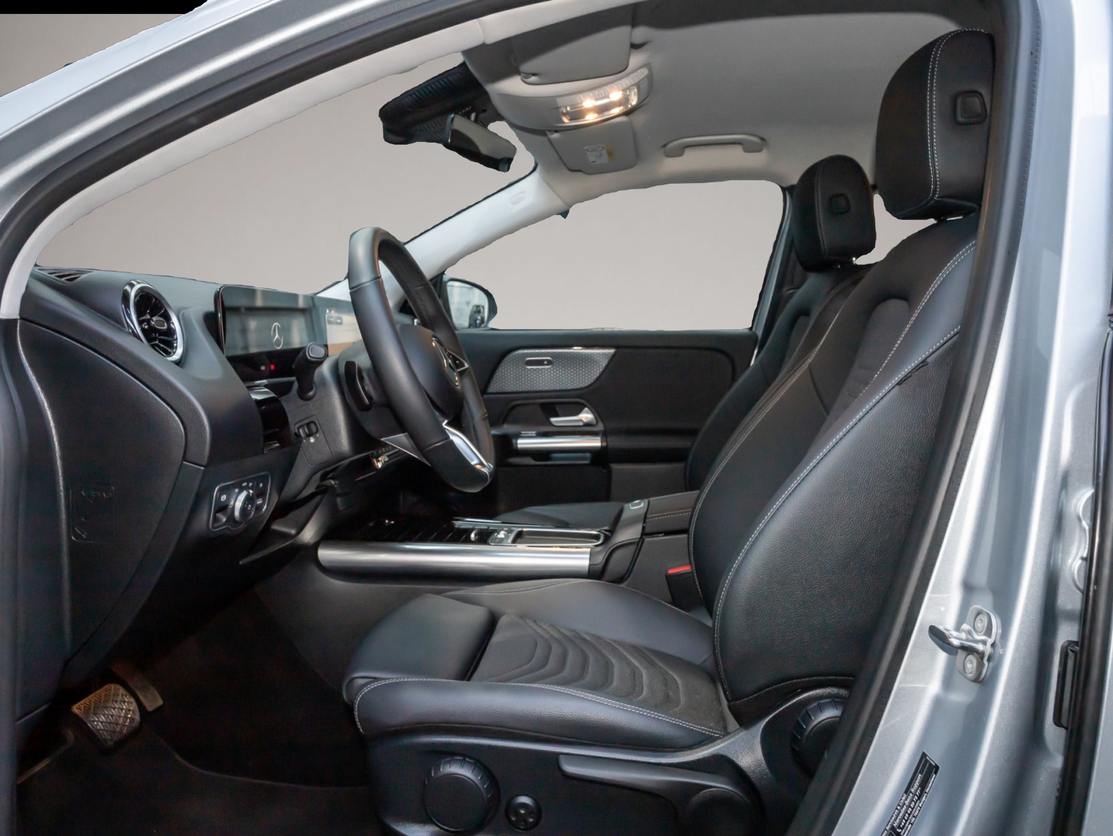 Mercedes-Benz GLA 250 (04/2025, Hybrid (Benzin/Elektro))