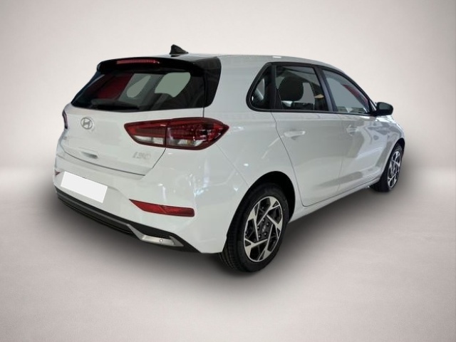 Hyundai i30 (01/2025, Benzin)