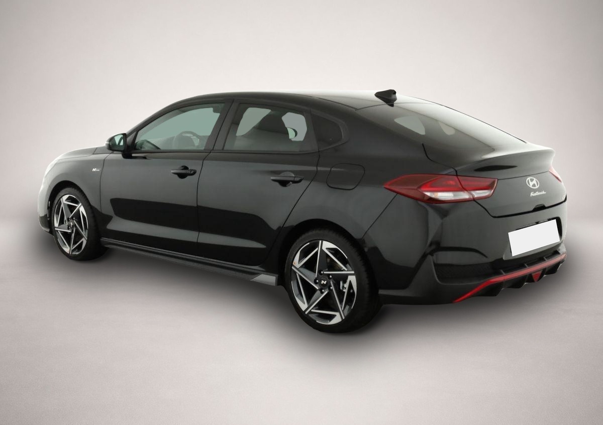 Hyundai i30 (11/2025, Benzin)