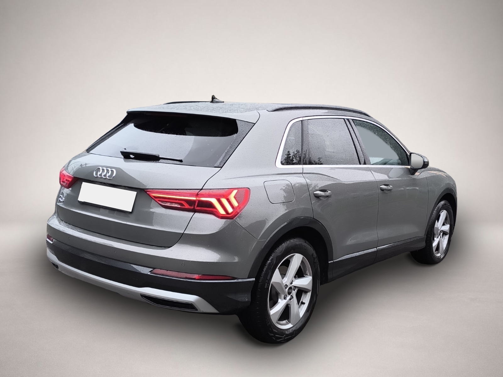 Audi Q3 (07/2025, Benzin)
