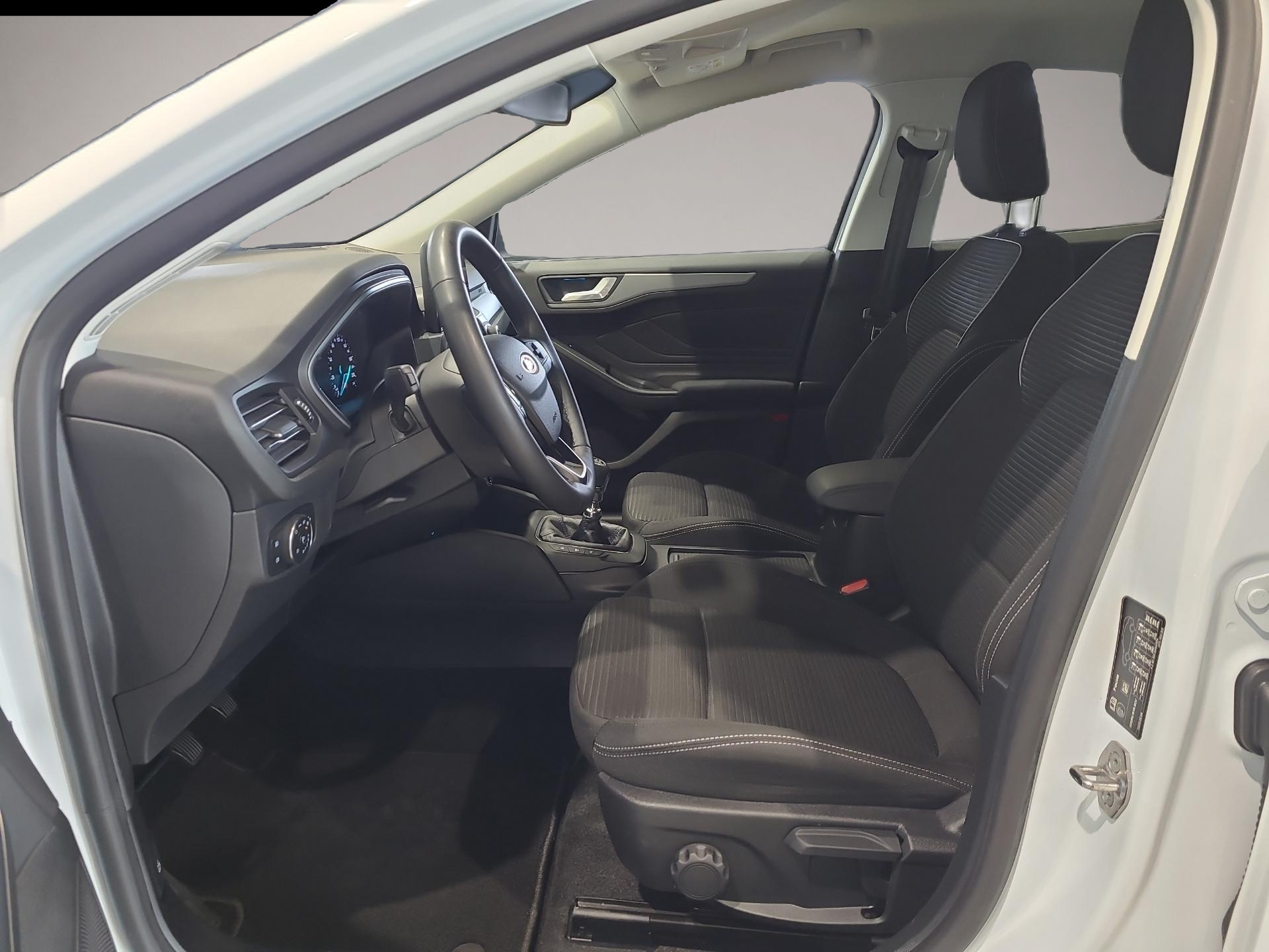 Ford Focus (02/2023, Benzin)