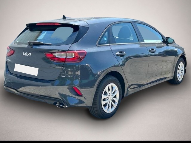 KIA cee'd / Ceed (12/2025, Benzin)