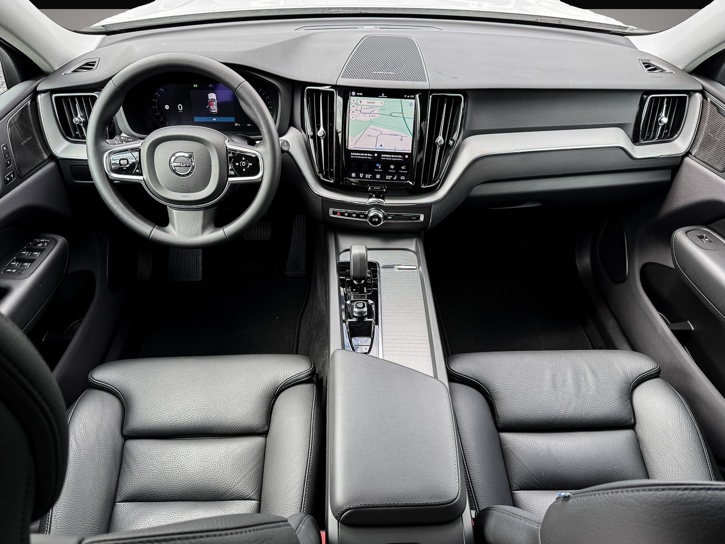 Volvo XC60 (01/2024, Benzin)