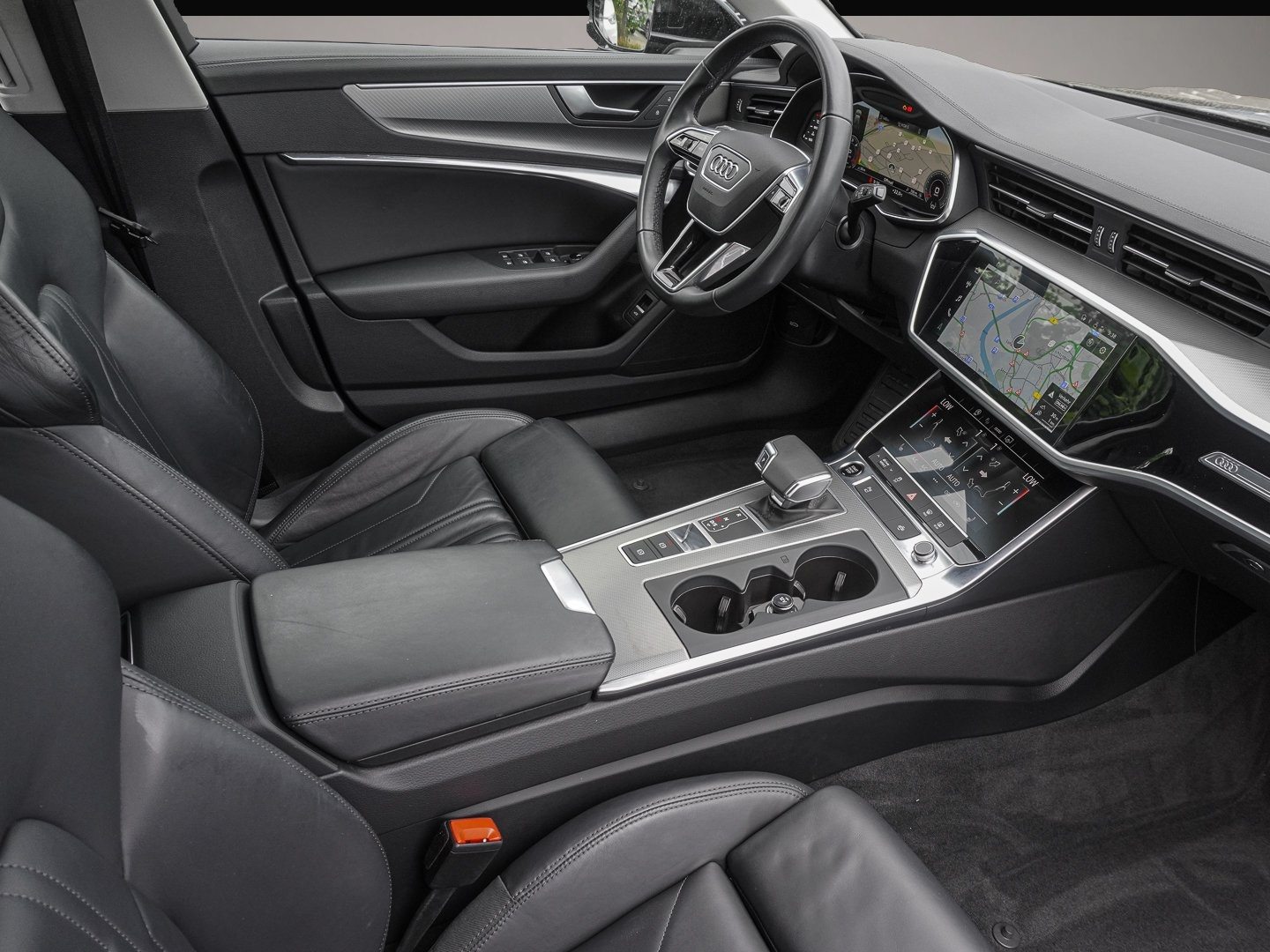 Audi A6 (06/2023, Diesel)