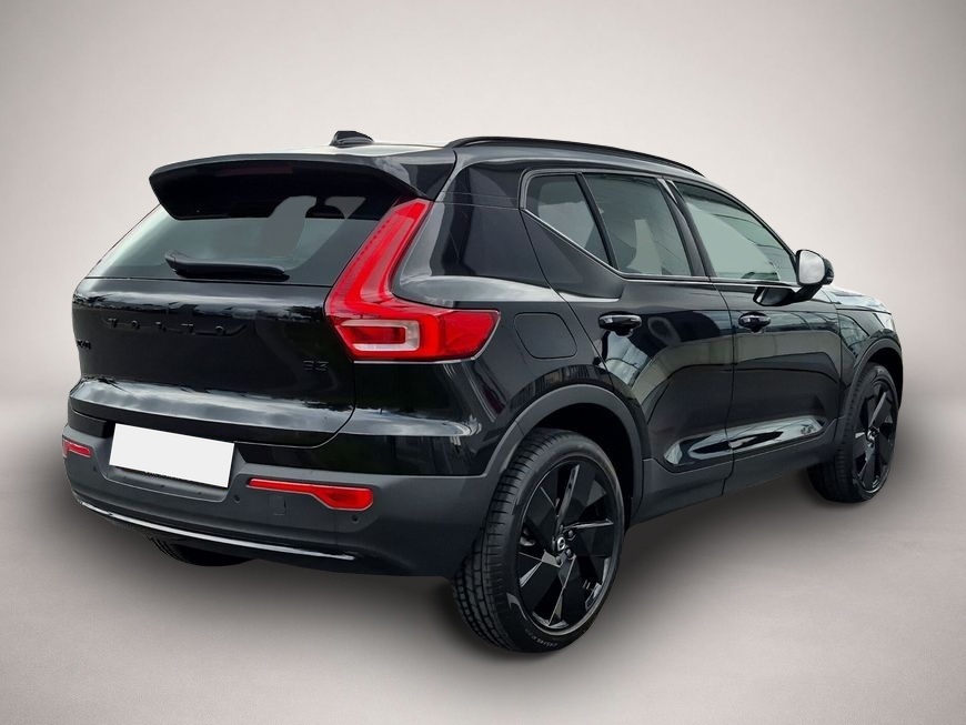 Volvo XC40 (05/2025, Benzin)