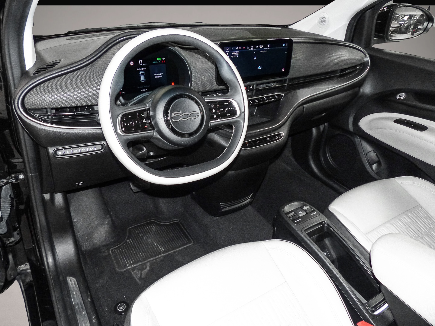 Fiat 500e (04/2023, ELECTRIC)