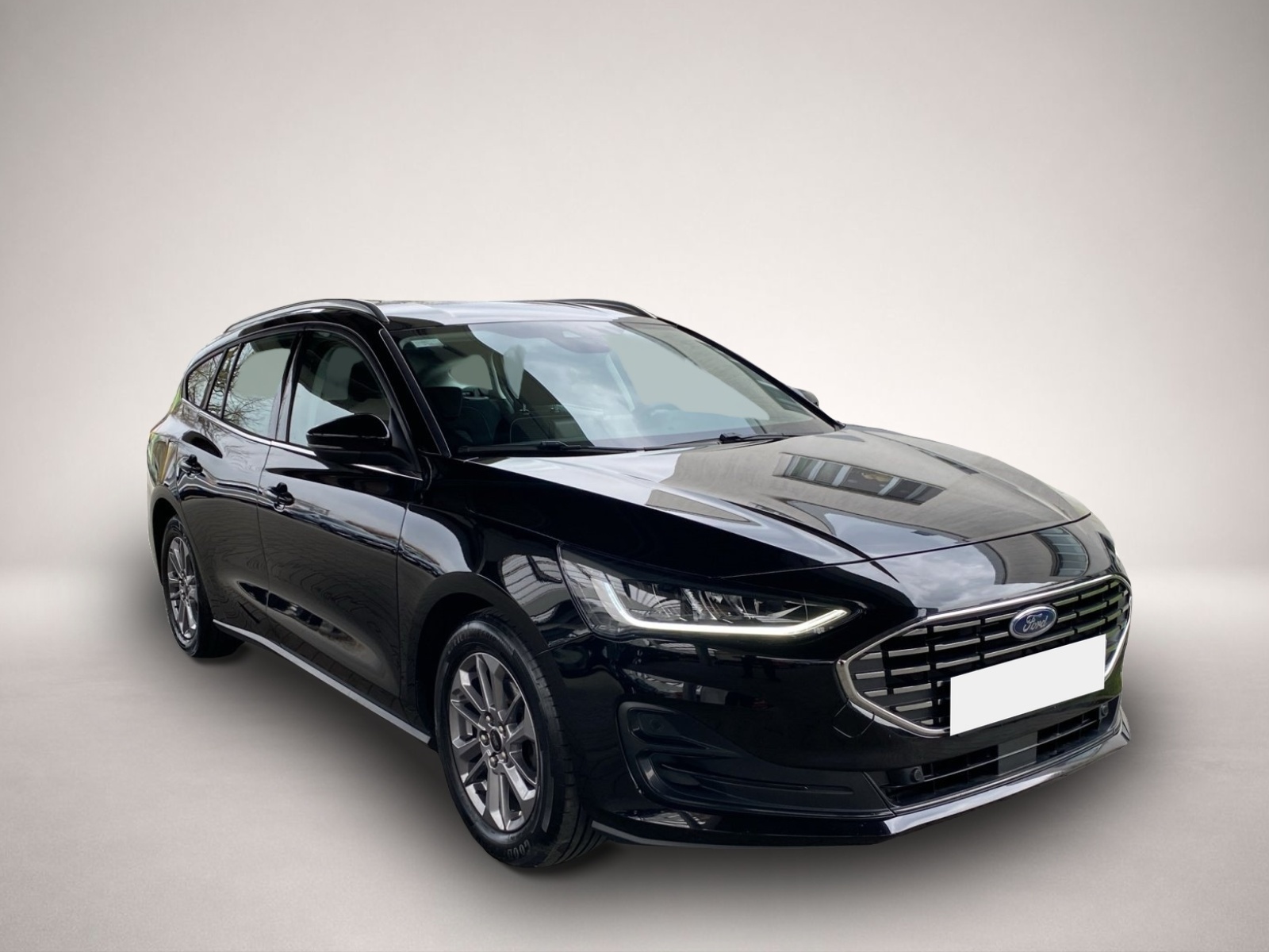 Ford Focus (03/2023, Benzin)