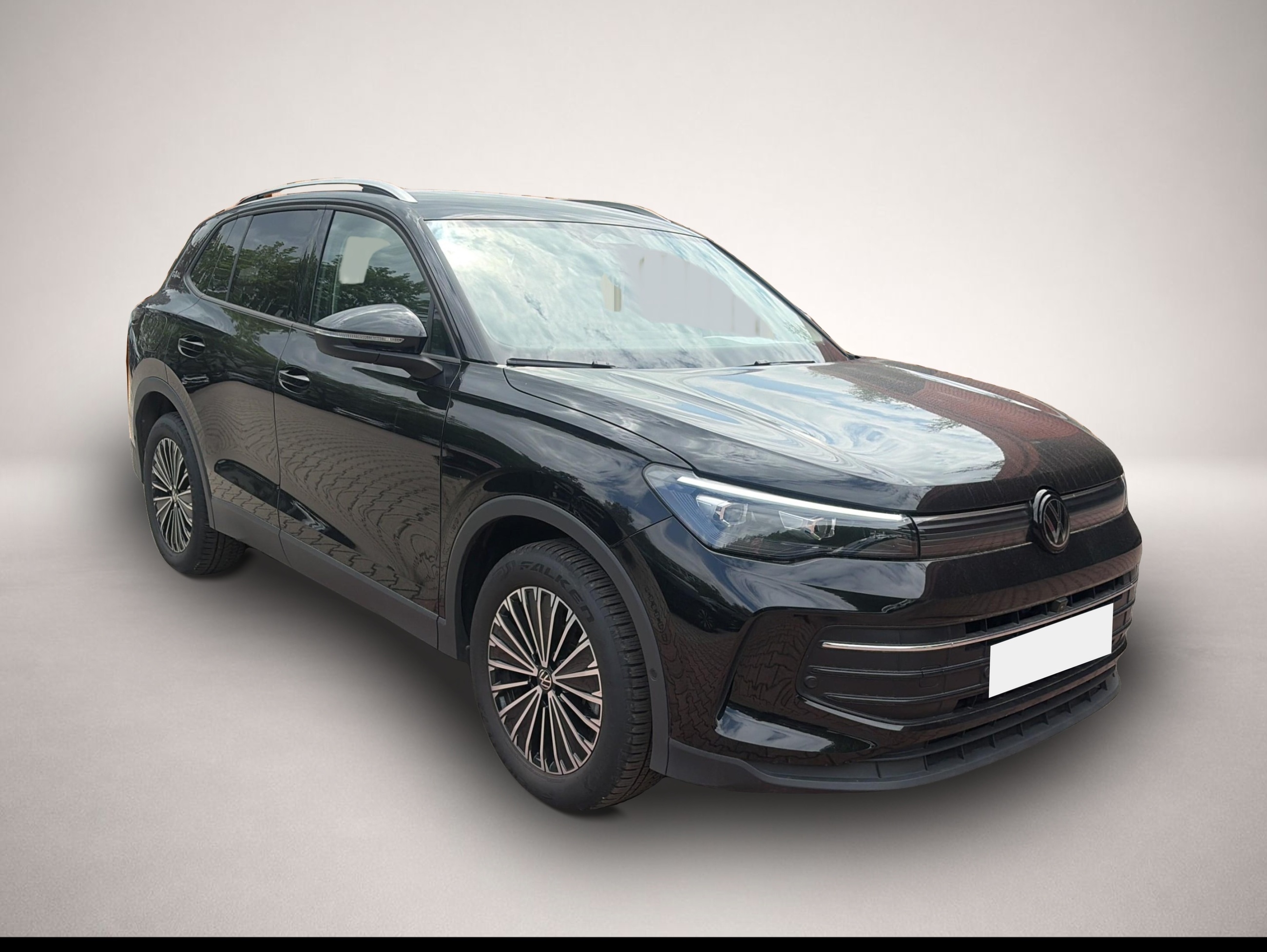 Volkswagen Tiguan (07/2025, Benzin)