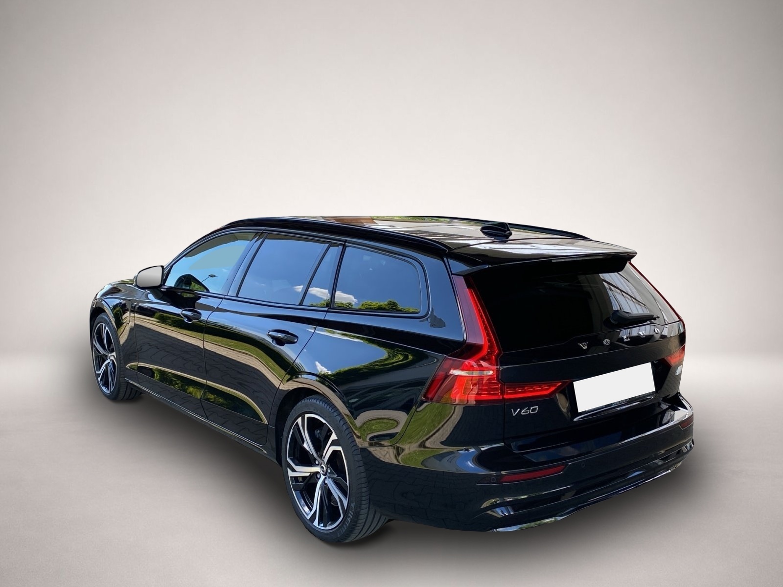 Volvo V60 (04/2023, )