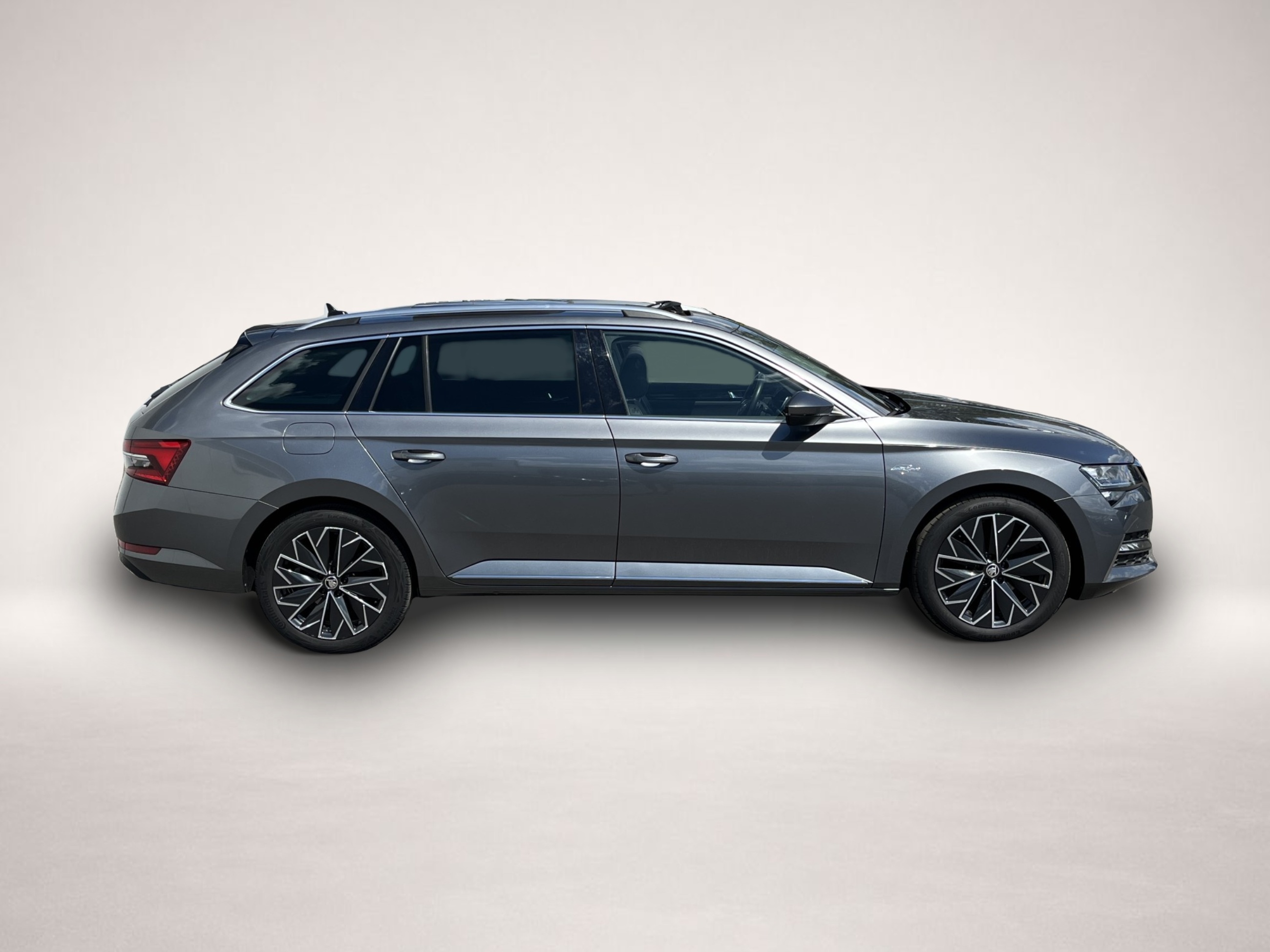 Skoda Superb (05/2023, Diesel)