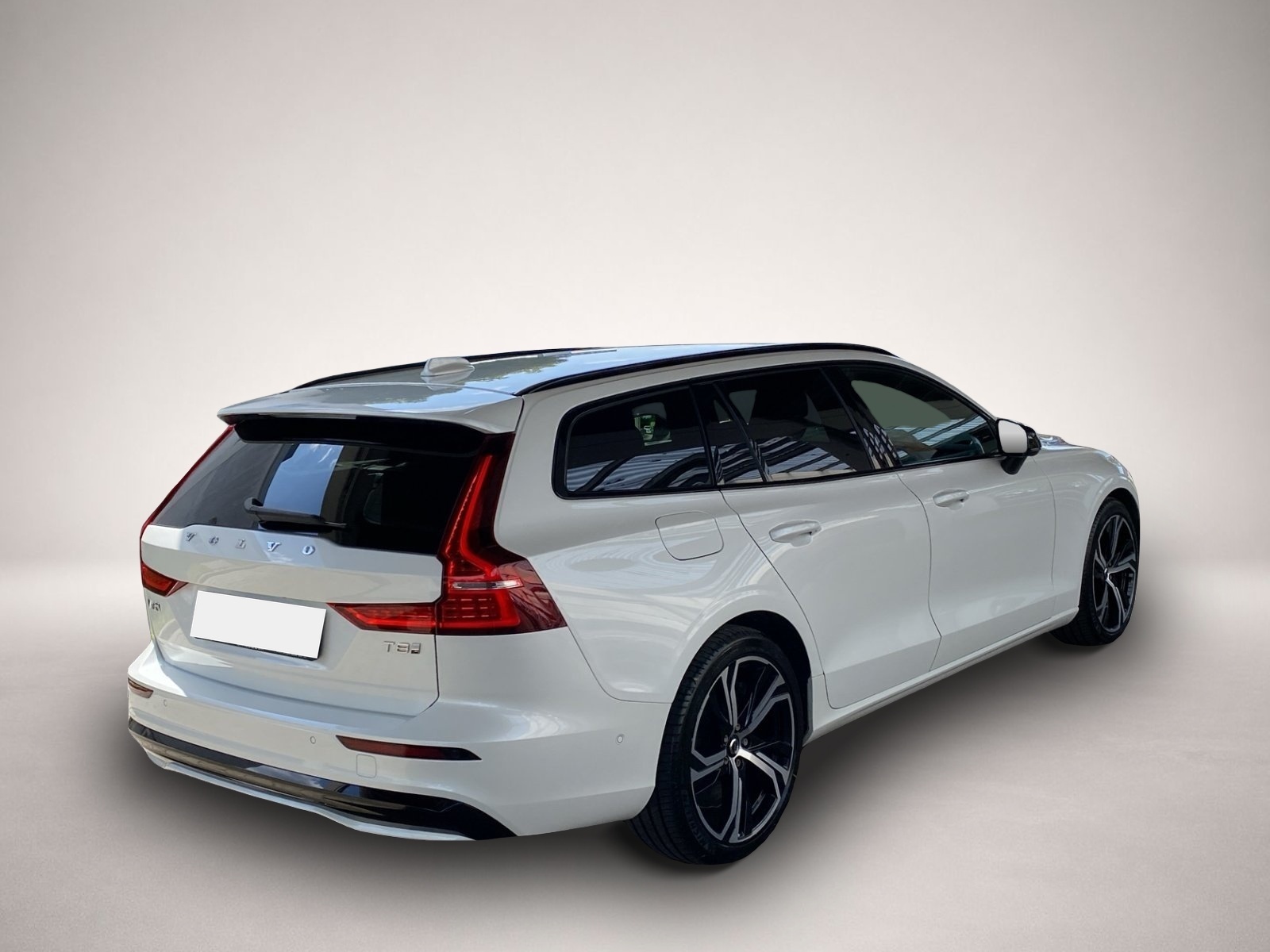 Volvo V60 (06/2024, )