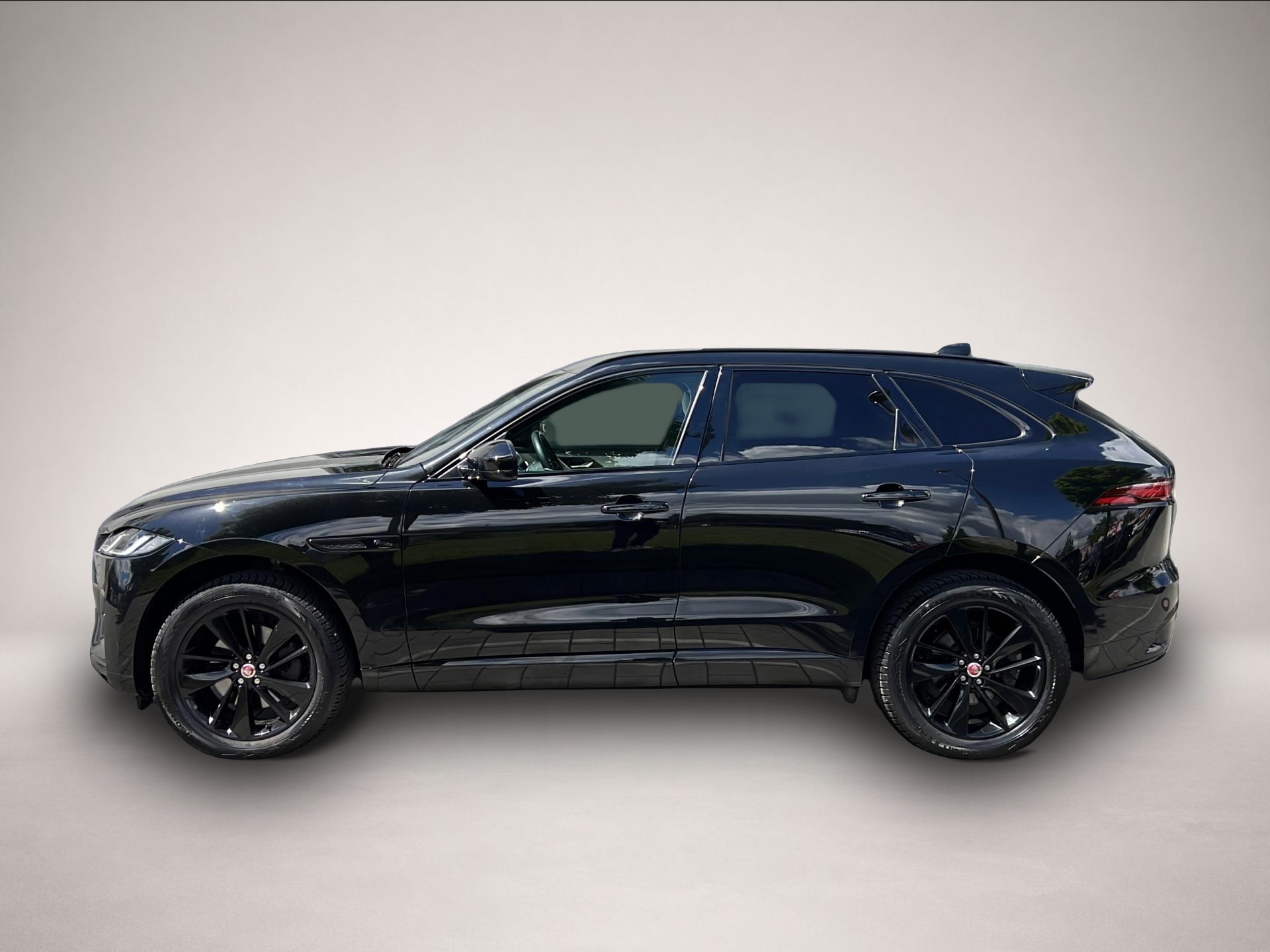 Jaguar F-Pace (12/2022, Benzin)