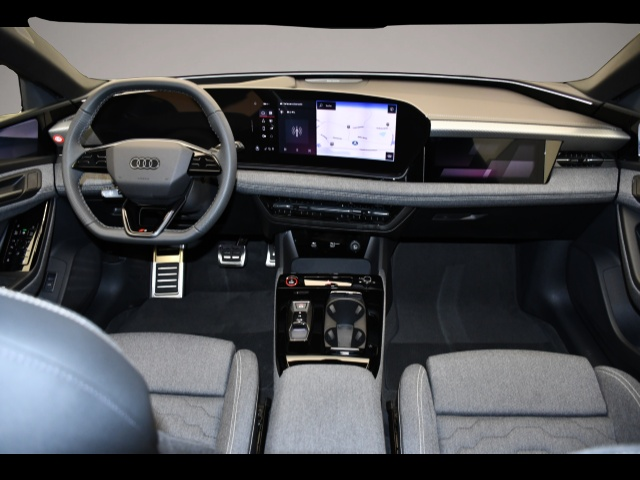 Audi e-tron (10/2025, ELECTRIC)