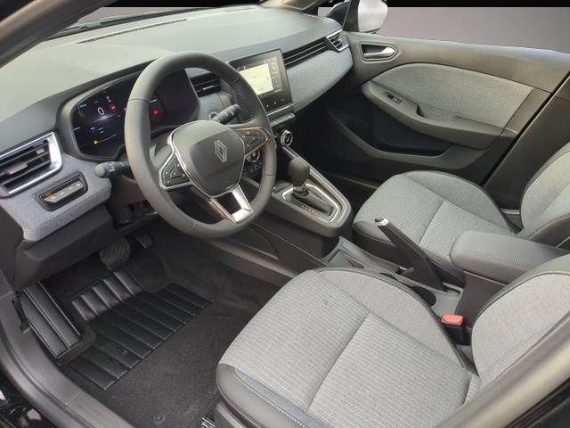 Renault Clio (11/2025, Benzin)
