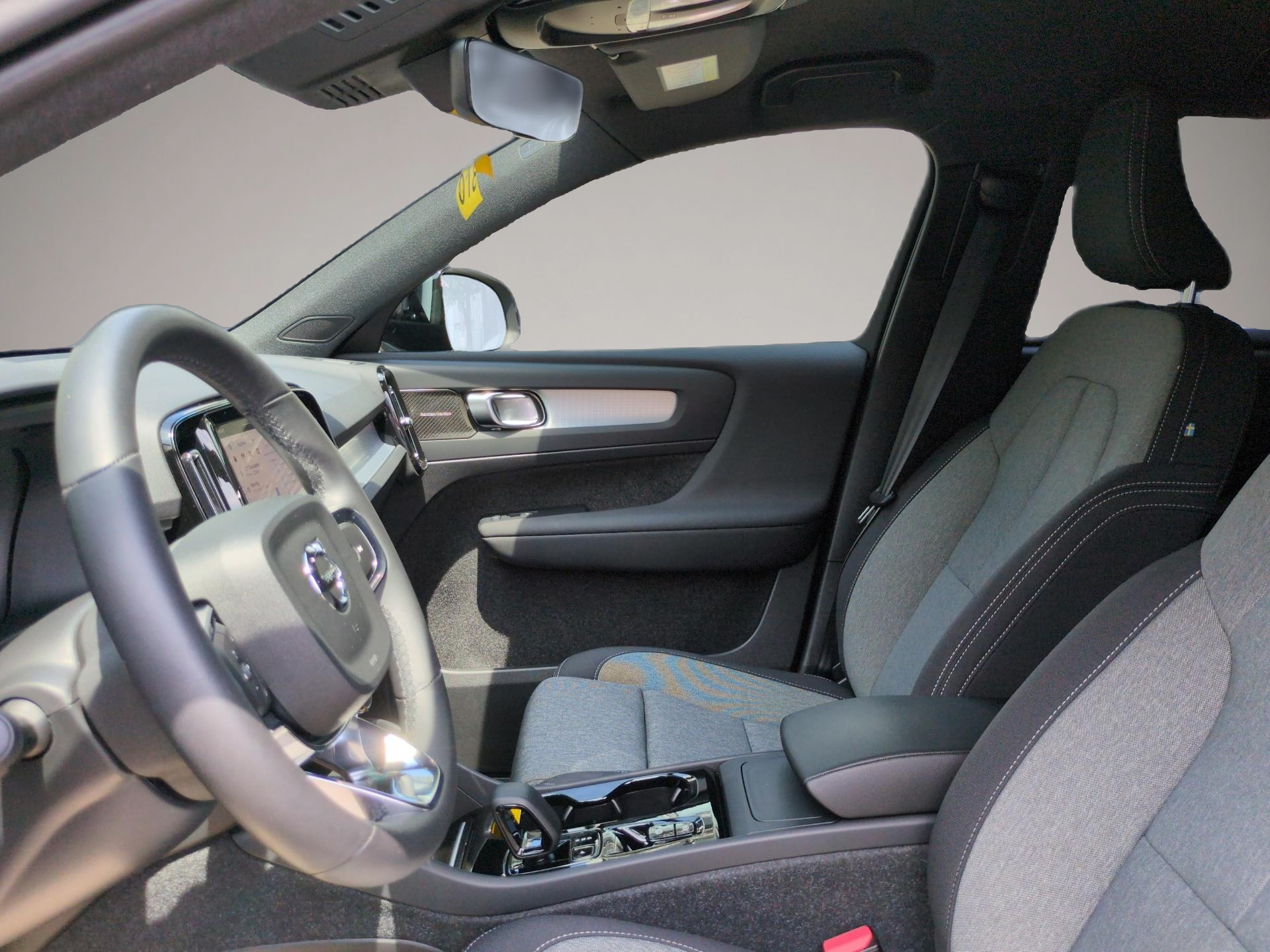 Volvo XC40 (04/2024, Benzin)