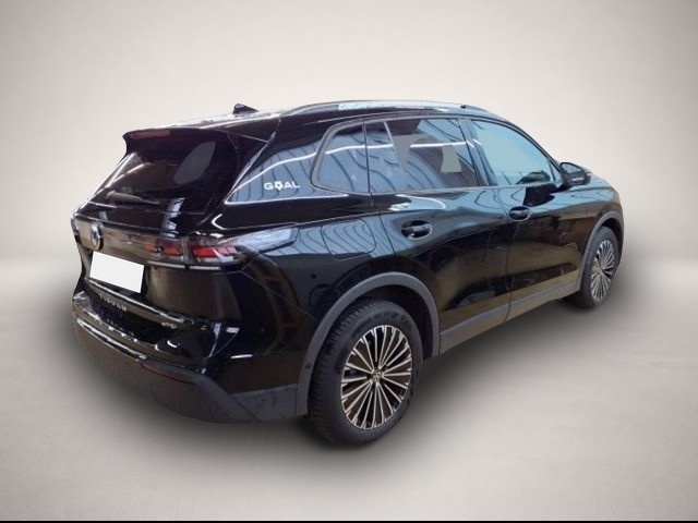 Volkswagen Tiguan (10/2025, )