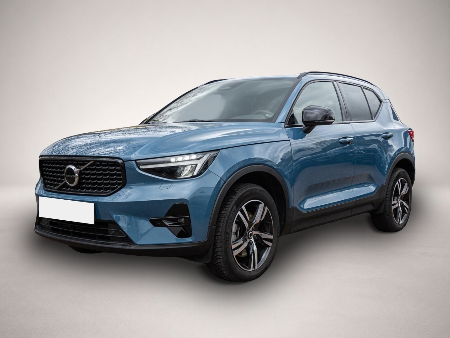 Volvo XC40 (12/2023, Benzin)