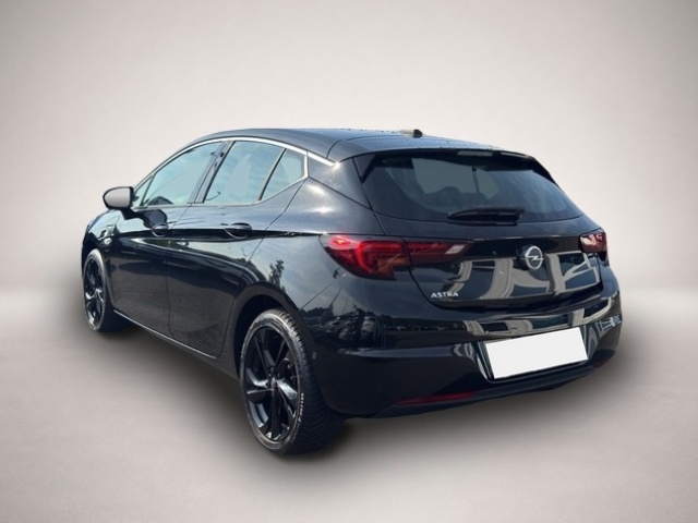 Opel Astra (07/2021, Benzin)