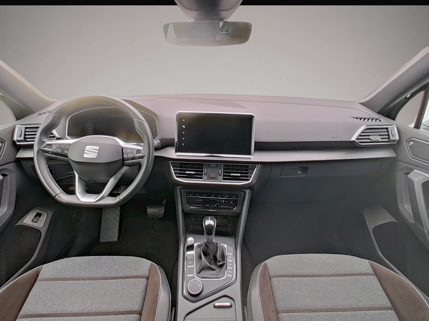 Seat Tarraco (09/2022, Benzin)