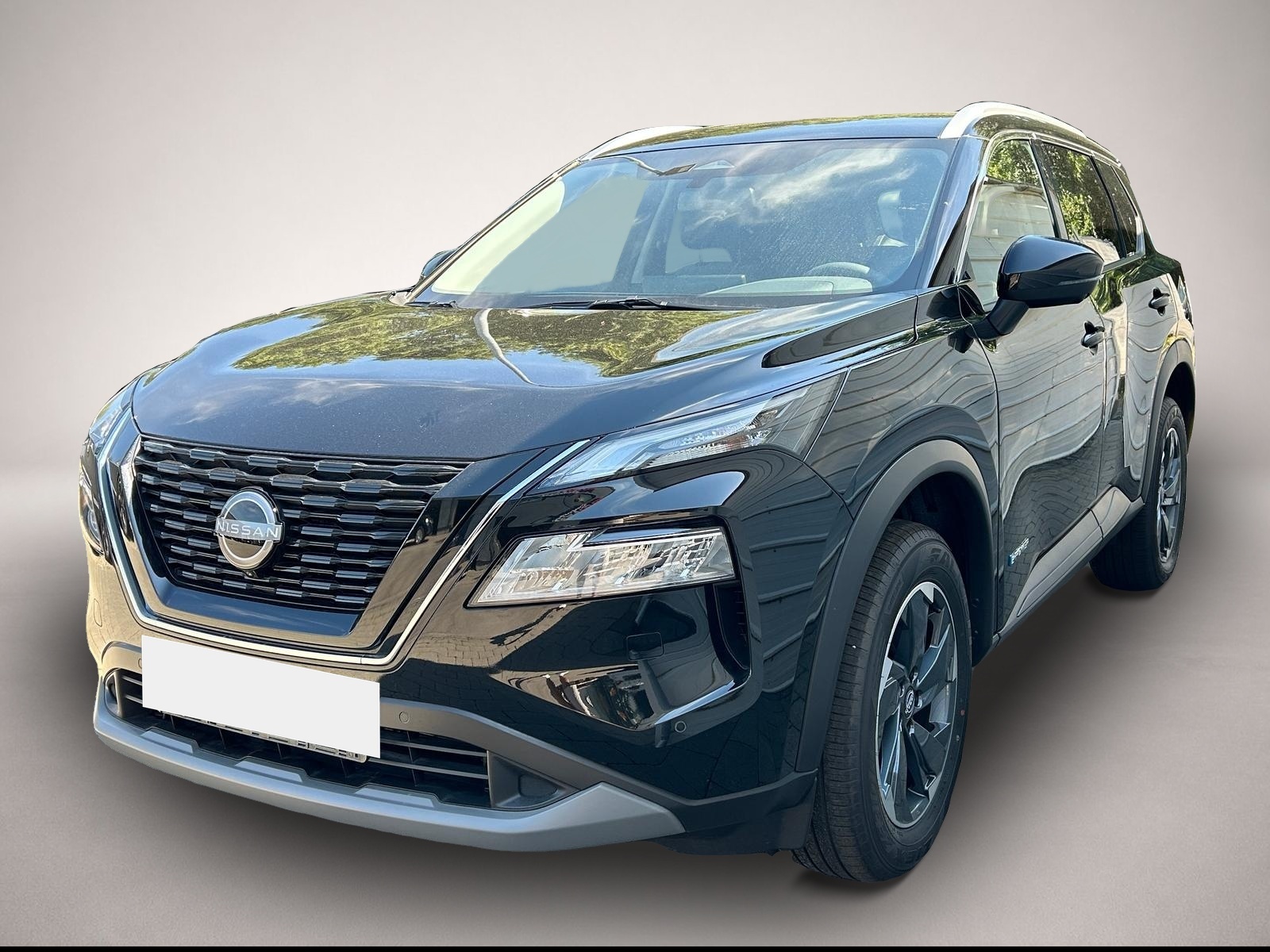 Nissan X-Trail (03/2026, Benzin)