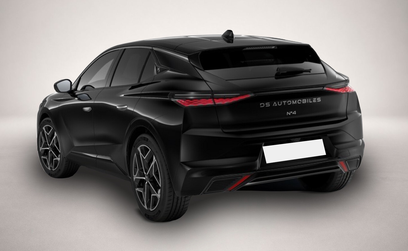 Ds-Automobiles Nº4 (05/2026, Benzin)