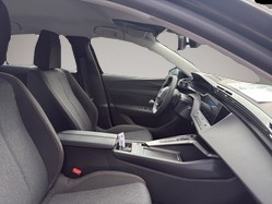 Peugeot 308 (08/2025, Benzin)