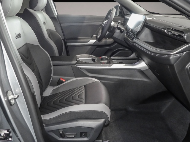Jeep Compass (, Benzin)
