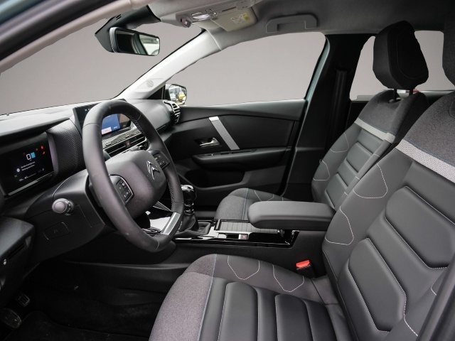 Citroen C4 (11/2023, Benzin)