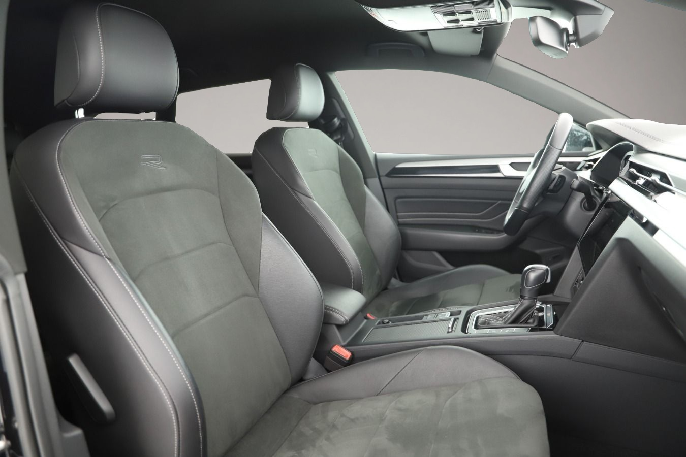 Volkswagen Arteon (03/2021, )