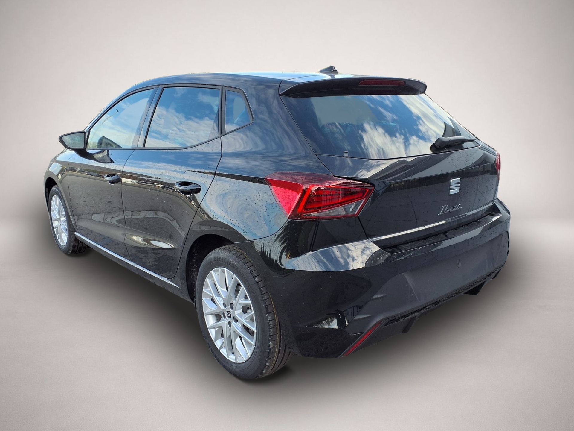 SEAT Ibiza, Bild 2 von 4