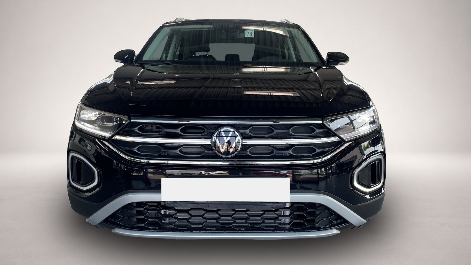 Volkswagen T-Roc (08/2025, Benzin)