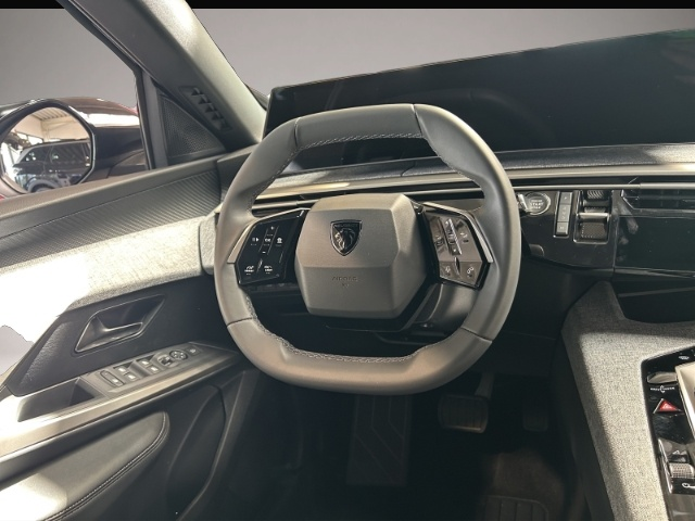 Peugeot 3008 (06/2025, Benzin)