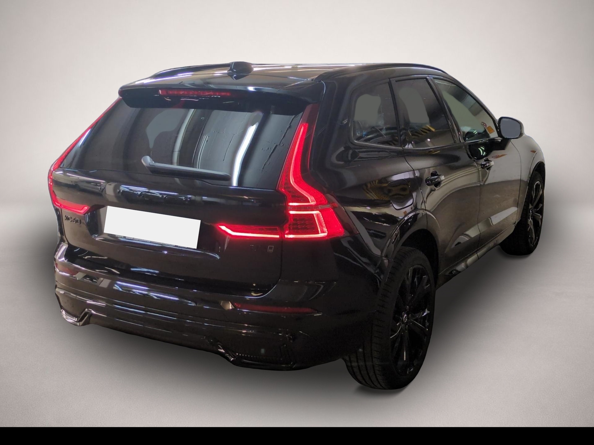 Volvo XC60 (04/2024, Benzin)