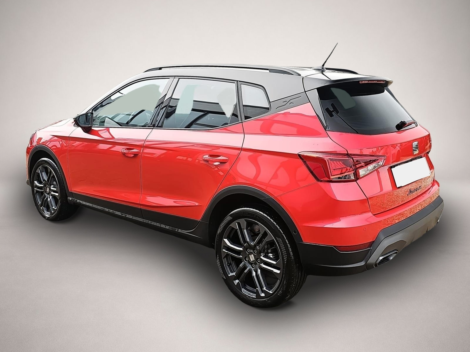 Seat Arona (08/2026, Benzin)