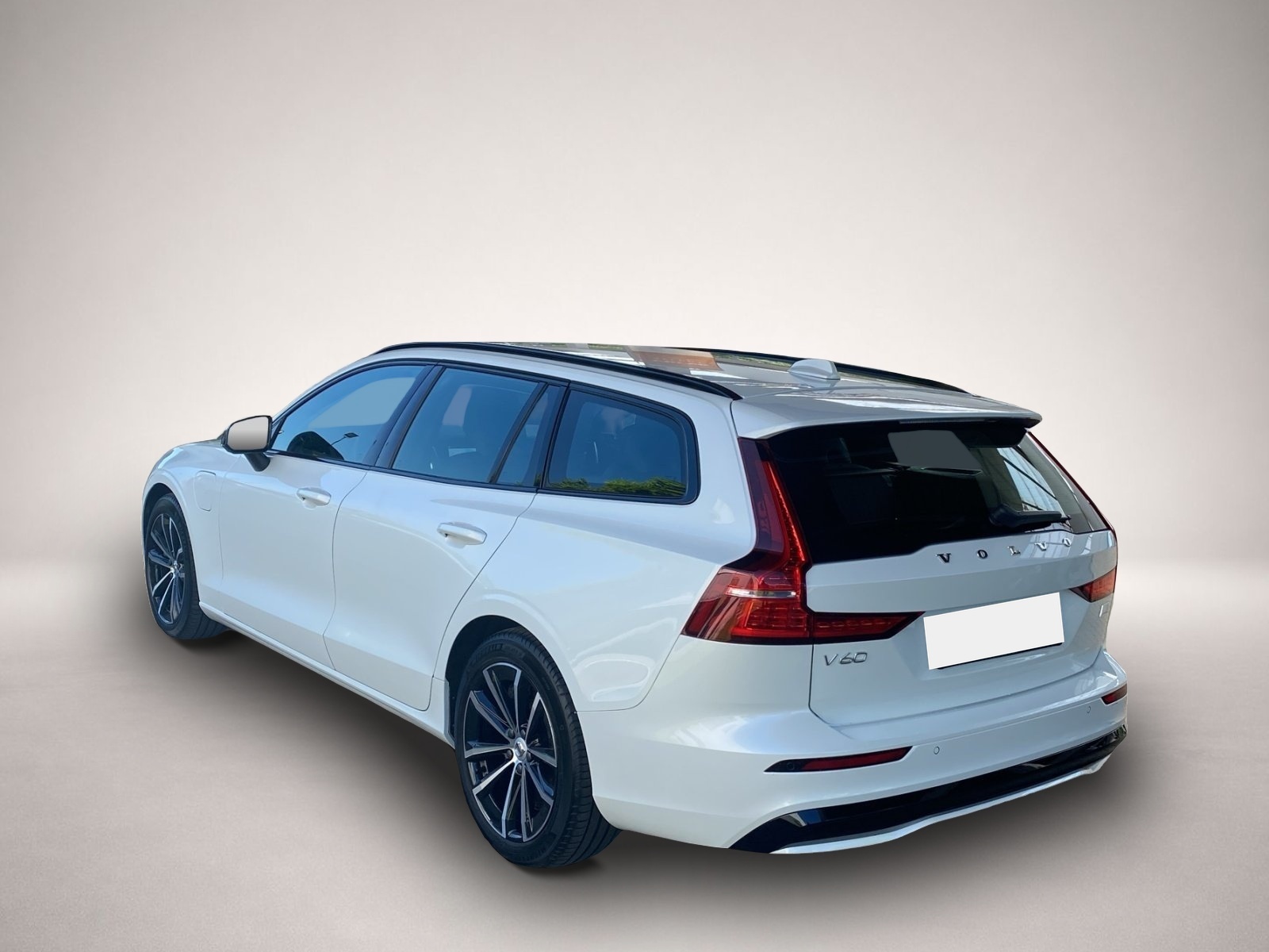 Volvo V60 (05/2023, )