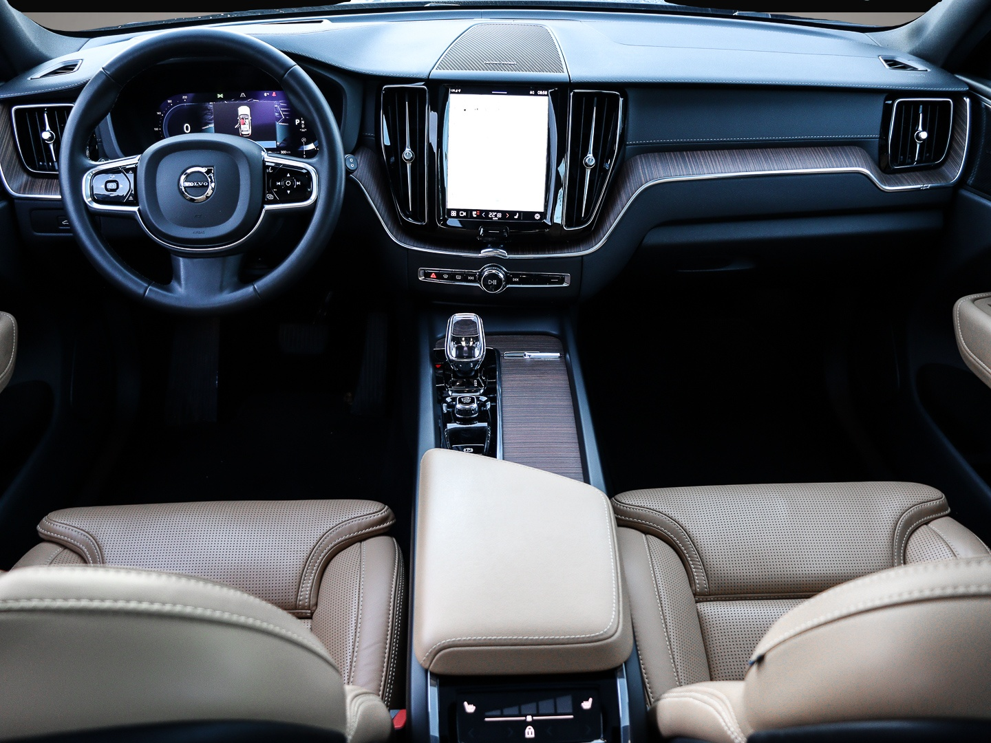 Volvo XC60 (11/2022, Diesel)