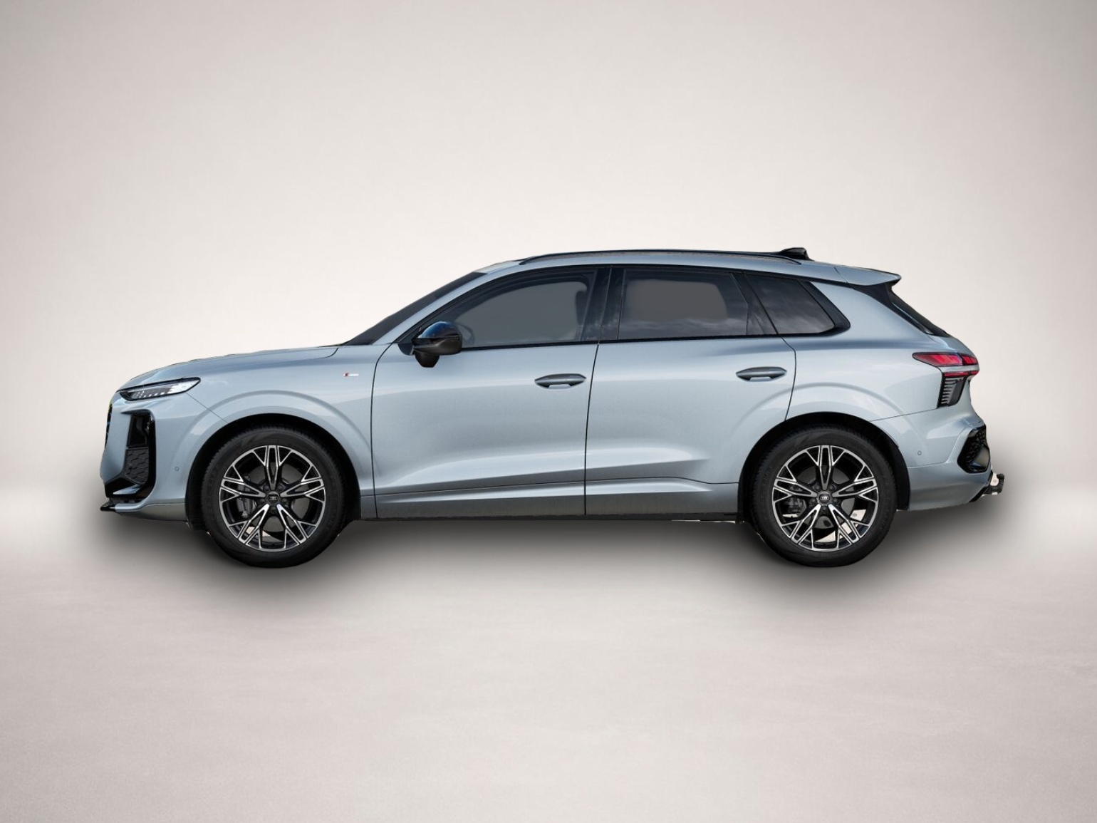 Audi Q3 (, Benzin)