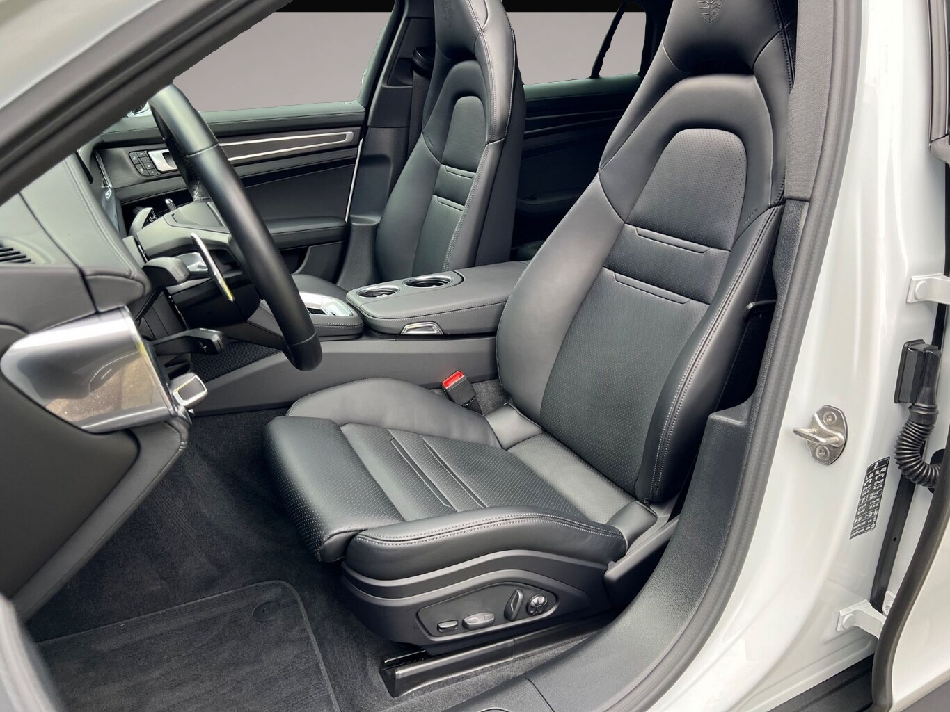 Porsche Panamera (02/2023, Hybrid (Benzin/Elektro))