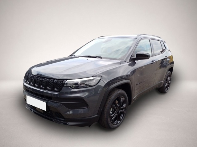 Jeep Compass (04/2023, Benzin)