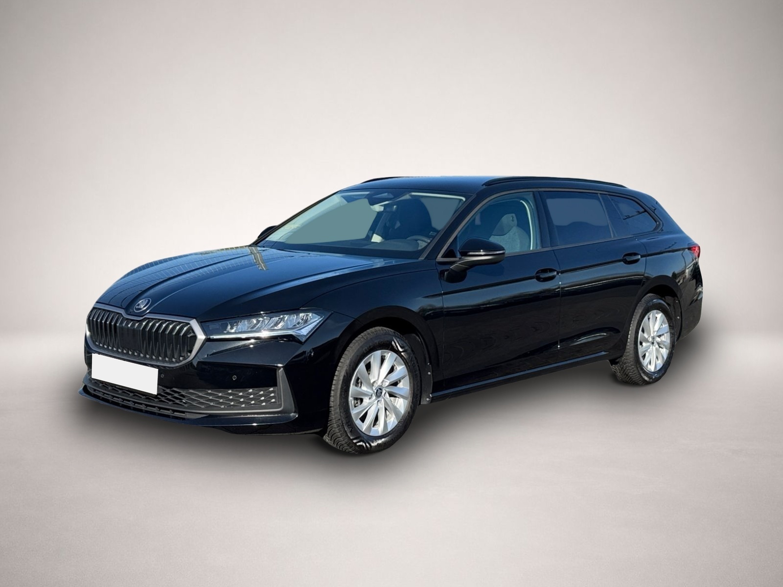 Skoda Superb (01/2025, Benzin)