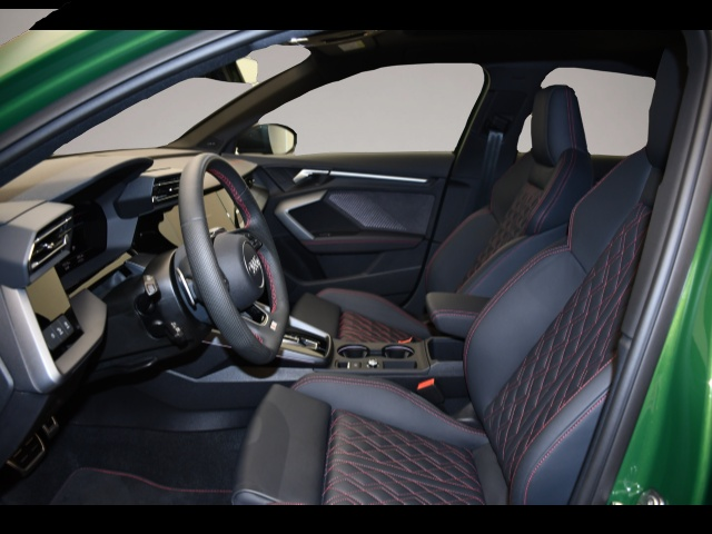 Audi quattro (05/2025, )