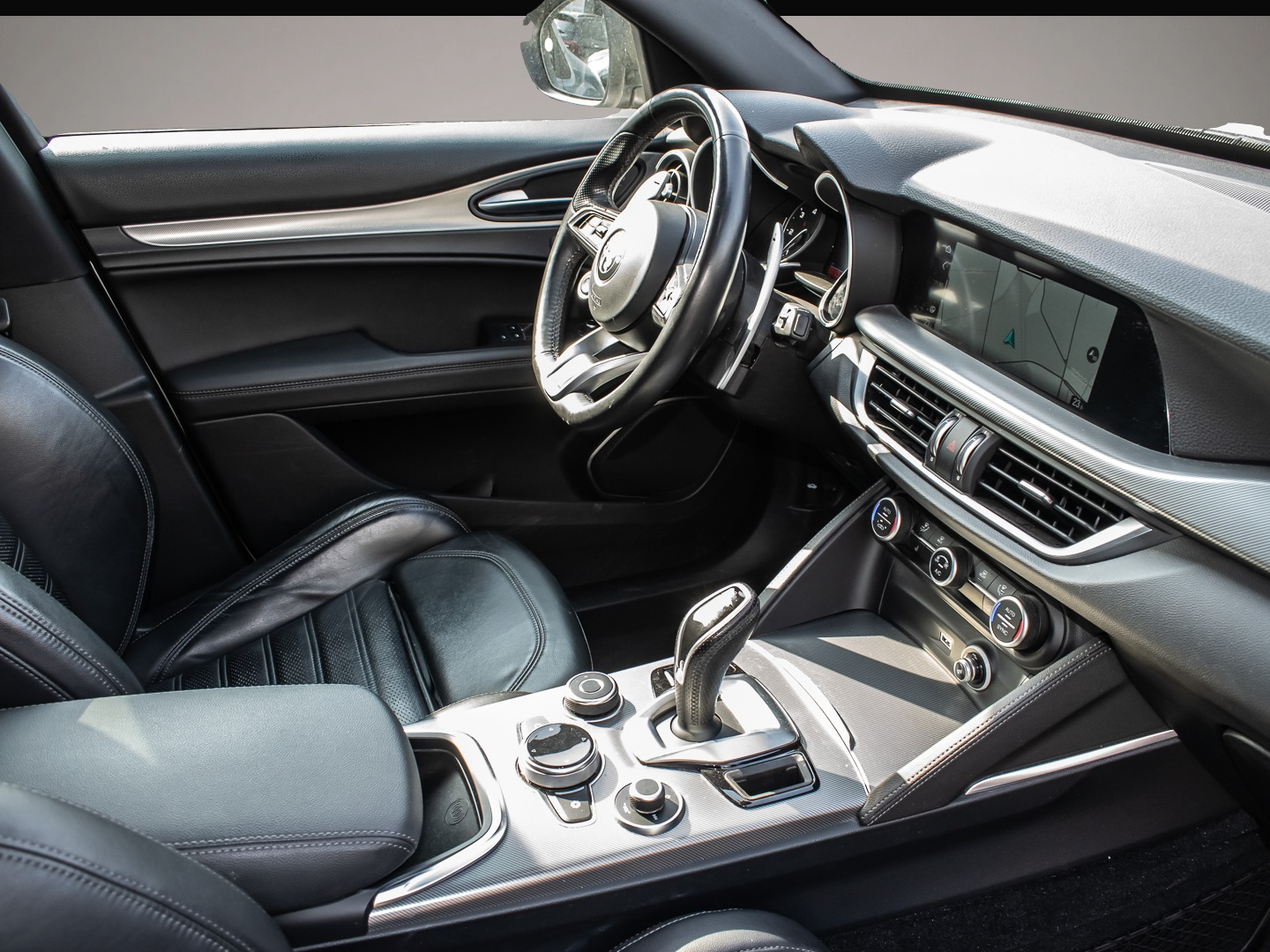 Alfa-Romeo Stelvio (09/2022, Diesel)