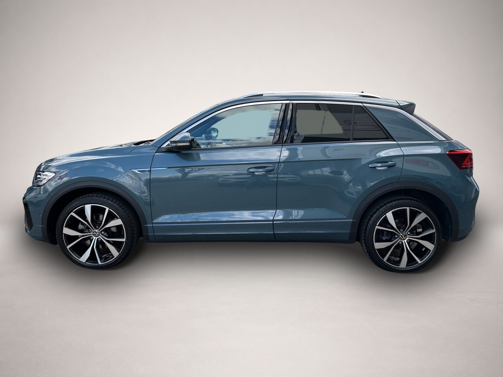 Volkswagen T-Roc (02/2025, Benzin)