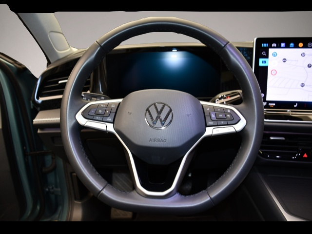 Volkswagen Passat Variant (09/2025, )