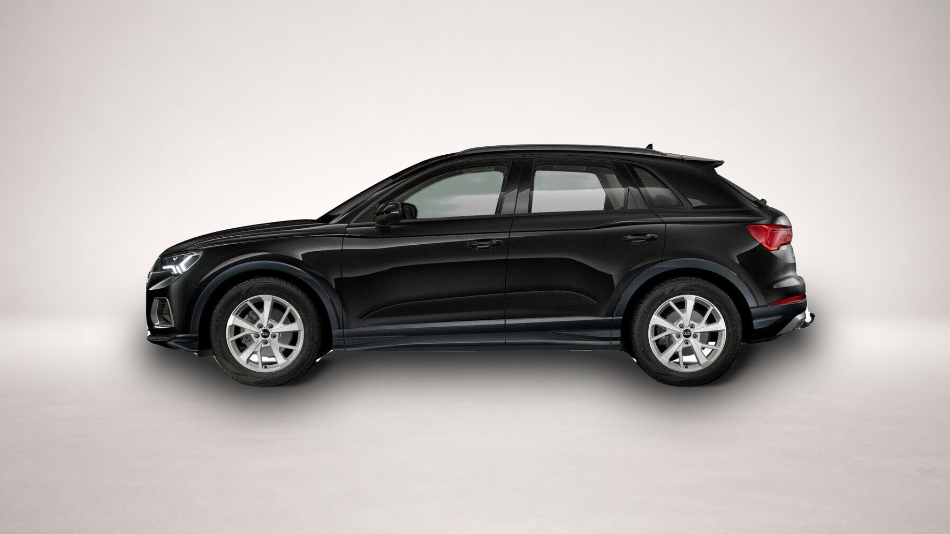Audi Q3 (12/2025, Benzin)